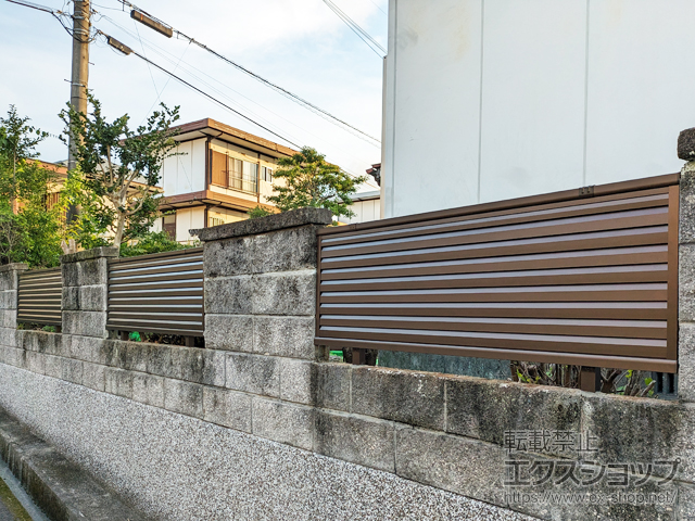 大分県大分市ののフェンス・柵 ミエーネフェンス 目隠しルーバータイプ 自由柱施工 施工例