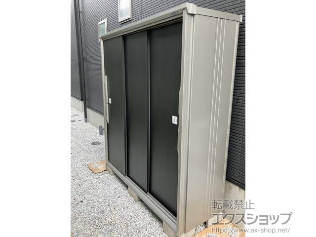 福岡県福岡市のの物置・屋外倉庫 エスモ 一般型 1500×537×1614 ESF-1505D-WE 施工例