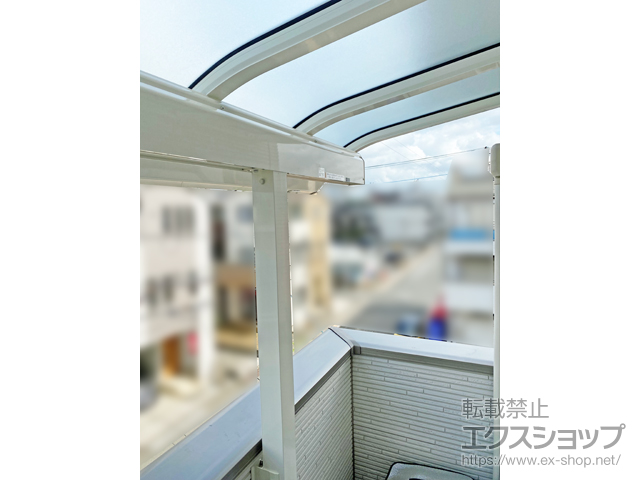 埼玉県戸田市ののバルコニー・ベランダ屋根 ソラリア R型 1500 屋根タイプ 単体 積雪〜50cm対応 施工例