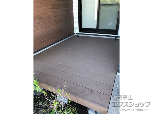 神奈川県横浜市のYKKAPのウッドデッキ リウッドデッキ 200 施工例