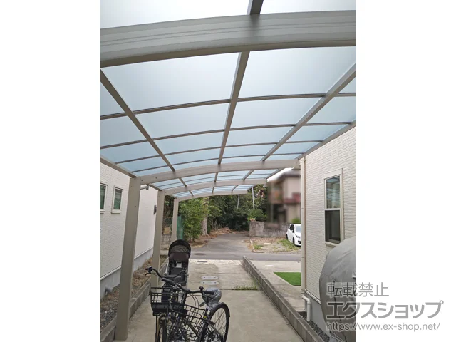 千葉県市川市のYKKAPのカーポート アリュース 縦連棟　積雪～20cm対応 施工例
