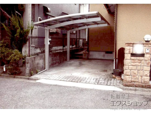 千葉県八街市のValue Selectのカーポート プレシオスポート 積雪～20cm対応 施工例