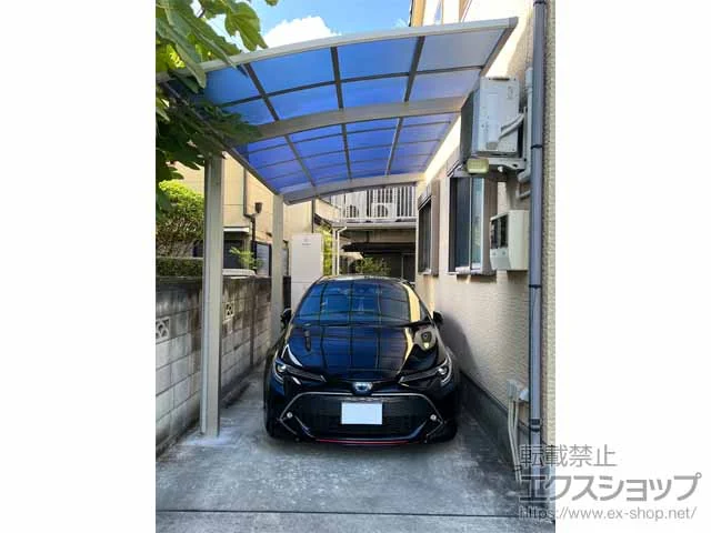 埼玉県草加市のYKKAPのカーポート アリュース　積雪～20cm対応 施工例