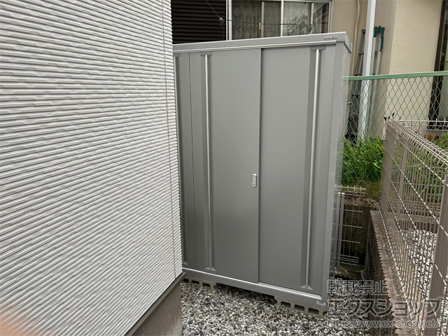 愛知県名古屋市のの物置・屋外倉庫 シンプリー 一般型 2160×615×1903（MJX-216E-P） MJX-216E-P-PS 施工例