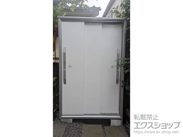 埼玉県さいたま市のヨドコウの物置・収納・屋外倉庫 エスモ 一般型 1065×537×1614 ESF-1005D-TW 施工例