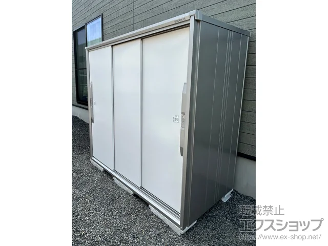 鹿児島県姶良市のヨドコウの物置・収納・屋外倉庫 エスモ 一般型 1650×924×1613 ESF-1609D-TW 施工例