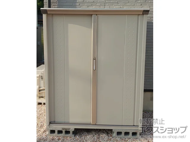 島根県大田市のタクボの物置 グランプレステージジャンプ 1304×750×1600 GP-137B-F-MW 施工例