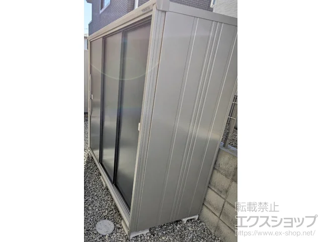 大阪府箕面市のヨドコウの物置 エスモ 一般型 1800×774×1613 ESF-1807D-GM 施工例