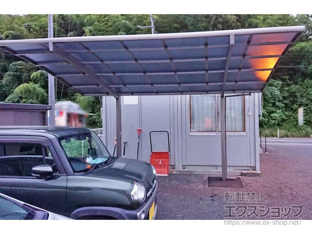 福島県福島市のLIXILのカーポート フーゴR (ラウンドスタイル) 積雪～20cm対応 施工例