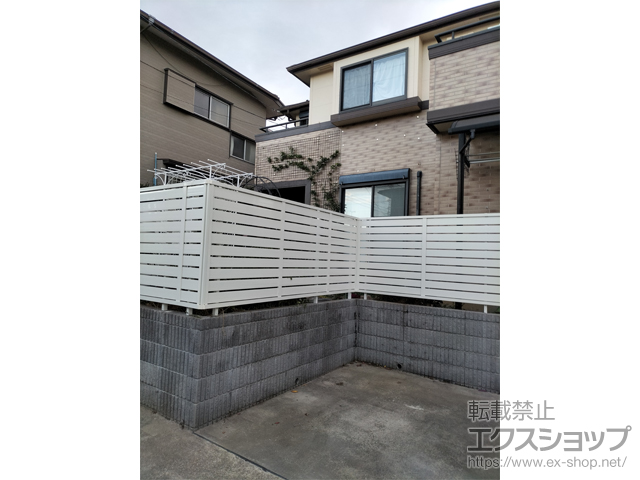千葉県市原市ののフェンス・柵 モクハイフェンス アルミ色タイプ　フリーポールタイプ 施工例