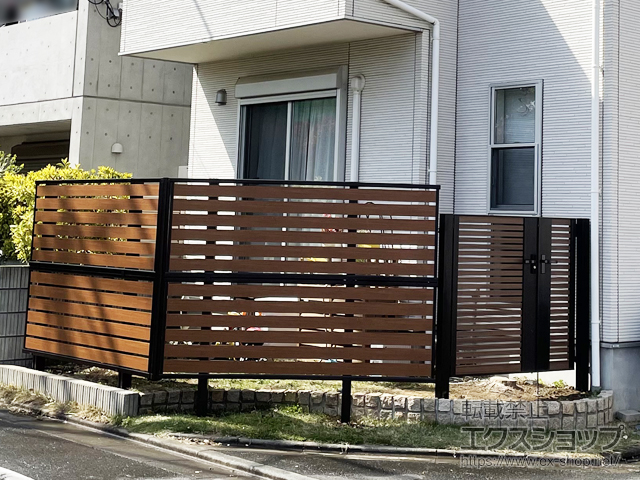 東京都杉並区ののフェンス・柵 モクアルフェンス 横板タイプ 2段支柱 自立建て用 施工例