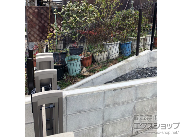 岡山県岡山市ののフェンス・柵 イーネットフェンス 2FK型 自由柱施工 施工例