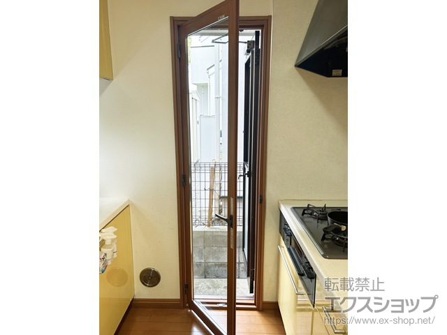神奈川県横浜市のの二重窓（内窓） インプラス テラスドア 外観右吊元 施工例