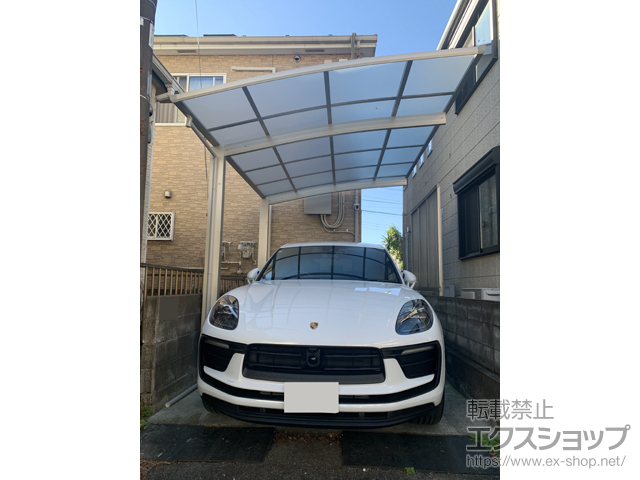 埼玉県草加市ののカーポート アリュースZ 750タイプ 単体セット 1台用 積雪〜25cm対応 施工例