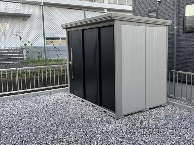 岐阜県瑞穂市のの物置・屋外倉庫 Mr.ストックマンダンディ 一般型 2532×1590×2110 ND-2515-N 施工例