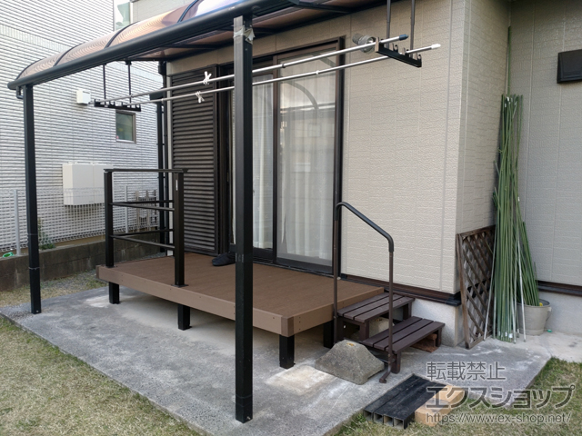 福岡県宗像市ののウッドデッキ リウッドデッキ 200 EG＋ルシアスデッキフェンスB03型（横格子2本タイプ） 施工例