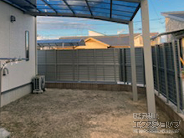 群馬県館林市ののフェンス・柵 ミエーネフェンス 目隠しルーバータイプ 2段支柱 ブロック建て用 施工例