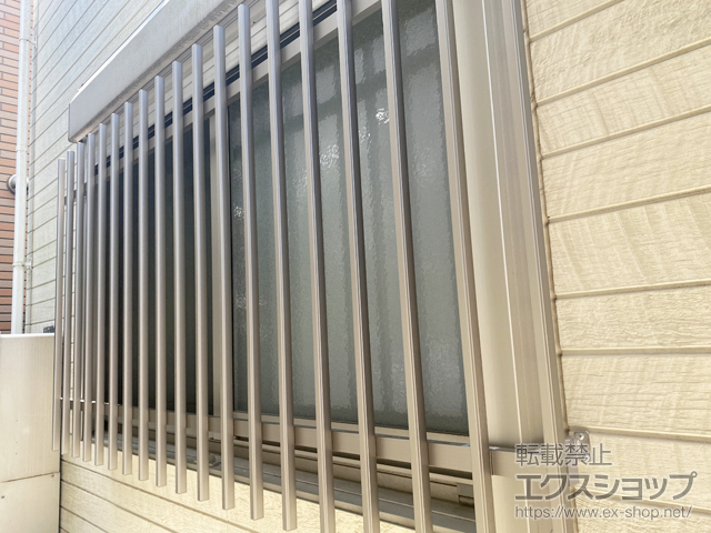 東京都葛飾区のLIXIL リクシル（トステム）の面格子・窓格子 アルミ面格子 A型 施工例