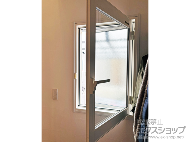 兵庫県明石市のの二重窓（内窓） プラマードU 内開き窓 内観右勝手 施工例