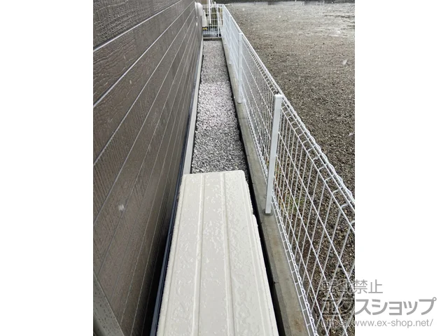 ��t�����s�̂̃t�F���X�E��E�� �C�[�l�b�g�t�F���X 3F�^ ���R���{�H �{�H��