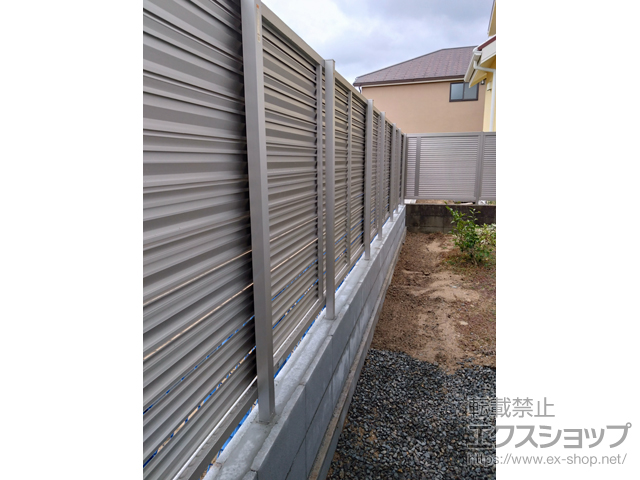 兵庫県兵庫県芦屋市ののフェンス・柵 シンプレオ フェンスYL1型 横ルーバー 自由柱施工 施工例