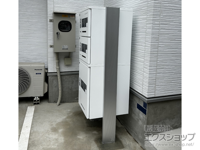 千葉県柏市のの機能門柱・ポスト 宅配ボックスRusuPo SHARE ボックス3段ポール設置タイプ 集合住宅向け KD3-50P 施工例