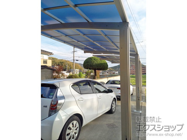 山口県下関市ののカーポート アリュース　積雪〜20cm対応＋着脱式サポート柱 2本入り×1セット 施工例