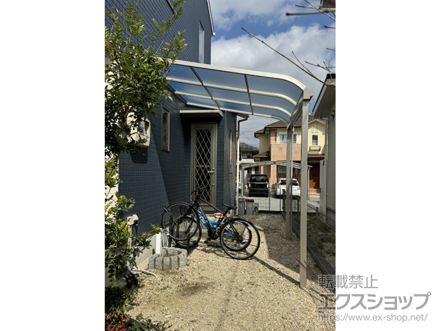 福岡県小郡市ののテラス屋根 ソラリア R型 テラスタイプ 単体 積雪〜20cm対応 施工例