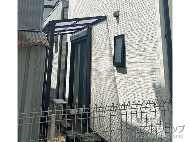 兵庫県尼崎市ののテラス屋根 ソラリア F型 テラスタイプ 単体 積雪〜20cm対応 施工例