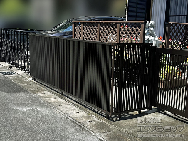 三重県津市ののフェンス・柵 シンプレオフェンス2F型 縦格子 自由柱施工 施工例