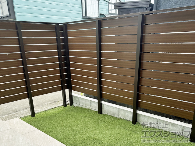 新潟県長岡市ののフェンス・柵 マイティウッド デコII 120サイズ 高尺タイプ 施工例