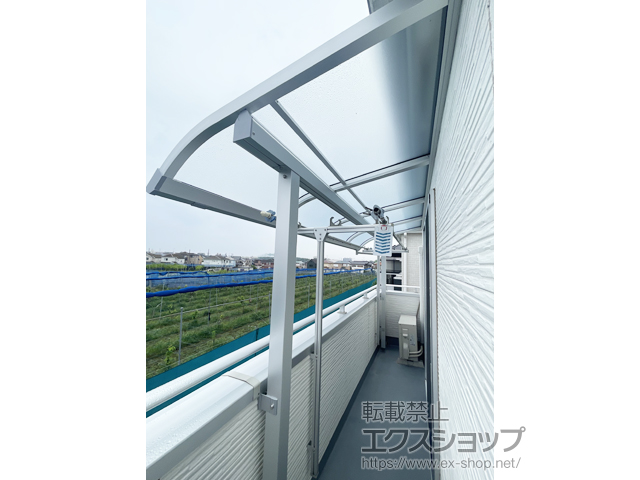 千葉県柏市ののバルコニー・ベランダ屋根 ソラリア R型 屋根タイプ 単体 積雪〜20cm対応 施工例