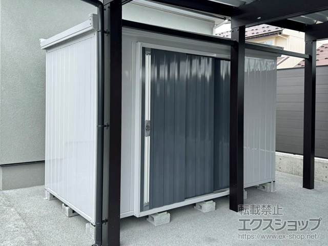 福井県大野市のの物置・屋外倉庫 FORTA屋根傾斜変更タイプ 豪雪型 3050×1530×2085 FK-3015S-CG 施工例