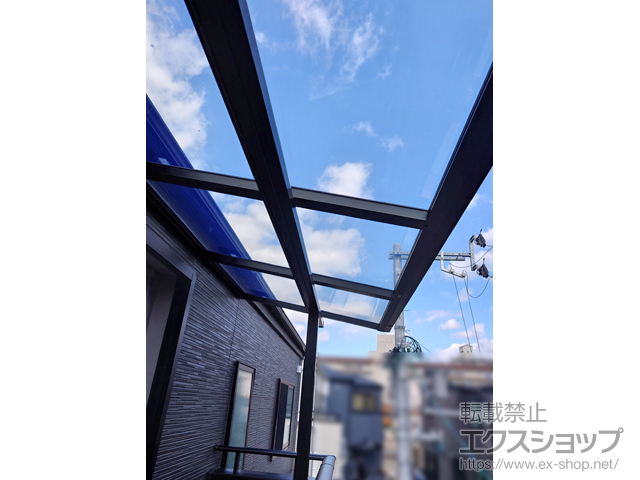 大阪府西淀川区ののバルコニー・ベランダ屋根 スピーネ F型 屋根タイプ 単体 積雪〜20cm対応 施工例