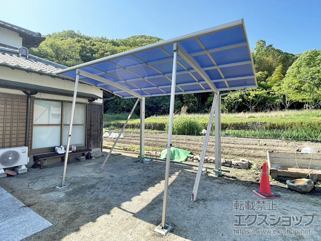 兵庫県たつの市ののカーポート アリュース　積雪〜20cm対応＋着脱式サポート 施工例