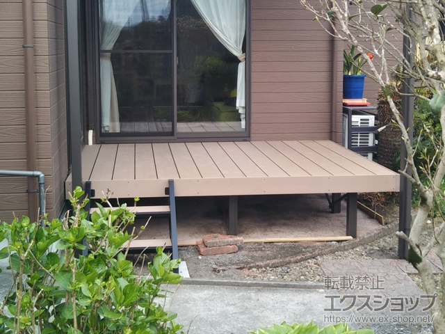 宮崎県都城市ののウッドデッキ 樹ら楽ステージ＋ステップ2段×1セット 施工例