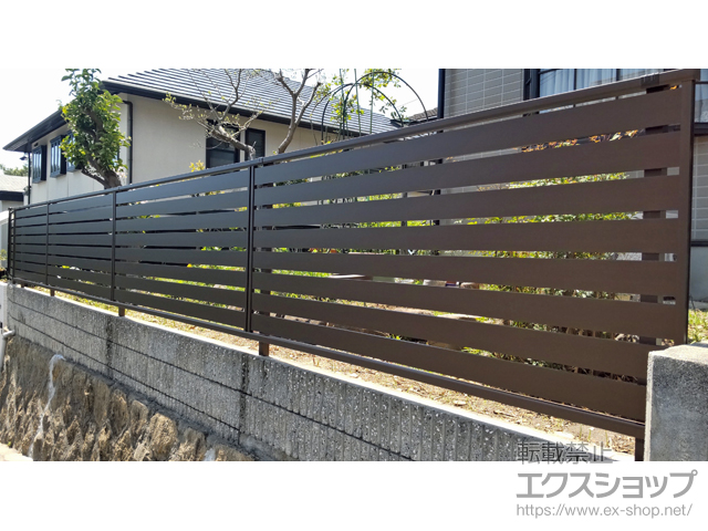 兵庫県西宮市ののフェンス・柵 シンプレオフェンスSY1F型 横スリット 自由柱施工 施工例