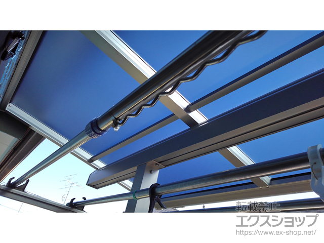 埼玉県さいたま市ののバルコニー・ベランダ屋根 プレシオステラスII F型 屋根タイプ 単体 積雪〜20cm対応 施工例
