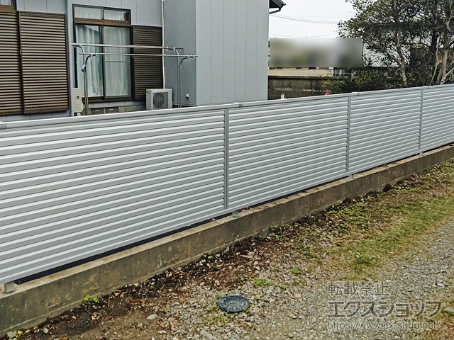 宮崎県宮崎市ののフェンス・柵 ミエーネフェンス 目隠しルーバータイプ　自由柱施工 施工例