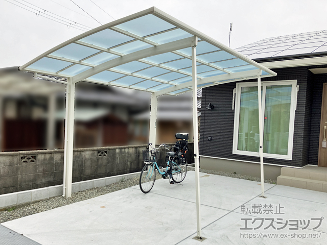 大阪府岸和田市ののカーポート アリュース　積雪〜20cm対応＋着脱式サポート柱 施工例