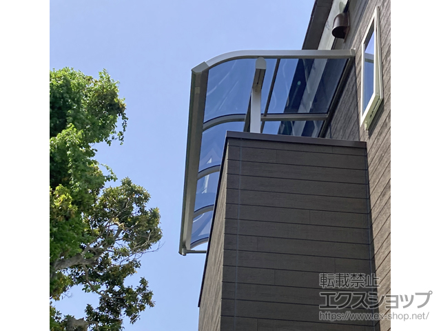 福岡県朝倉郡筑前町ののバルコニー・ベランダ屋根 プレシオステラスII R型 屋根タイプ 単体 積雪〜20cm対応 施工例