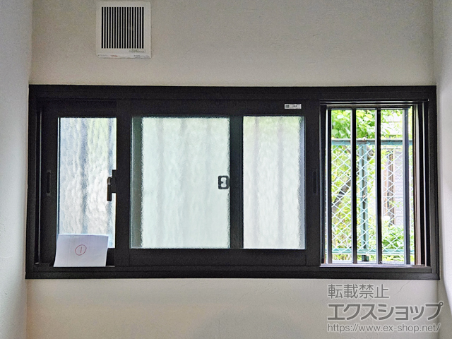 神奈川県中郡二宮町のの二重窓（内窓）、玄関ドア インプラス 引違い窓 2枚建 施工例