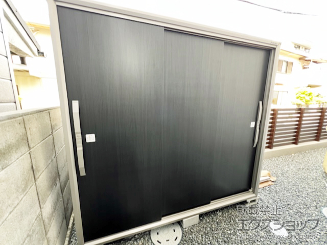京都府宇治市のの物置・屋外倉庫 エスモ 一般型 2100×924×1913 ESF-2109A-WE 施工例