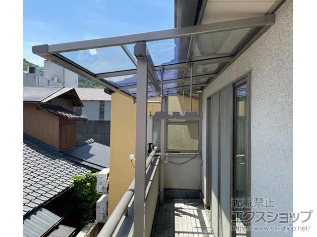 香川県高松市のLIXILのバルコニー屋根 スピーネ F型 屋根タイプ 単体 積雪～20cm対応 施工例