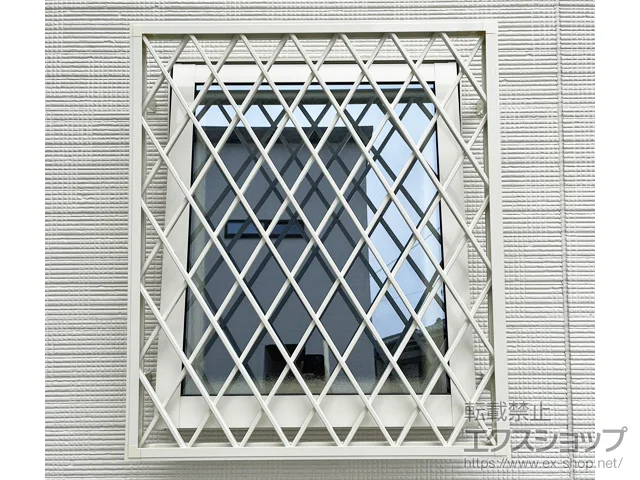 ��ʌ����ʌS�㗢����LIXIL ���N�V���i�g�X�e���j�̖ʊi�q�E���i�q �A���~�ʊi�q �q�V�N���X �{�H��