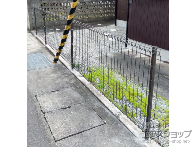 香川県善通寺市ののフェンス・柵 ハイグリッドフェンスUF8型　フリーポールタイプ 施工例