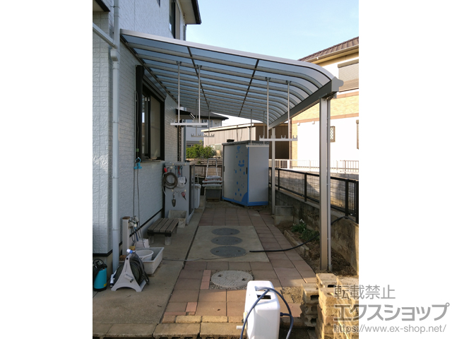 埼玉県羽生市ののテラス屋根 ソラリア R型 テラスタイプ 単体 積雪〜20cm対応 施工例