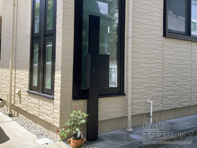 東京都練馬区のの機能門柱・ポスト シンプレオ ポストユニット 1型 #05＋ステンレスカラー表札Lite【KYMC2】 施工例