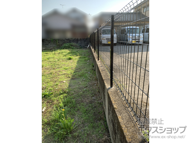 大分県大分市ののフェンス・柵 イーネットフェンス 3F型　自由柱施工 施工例