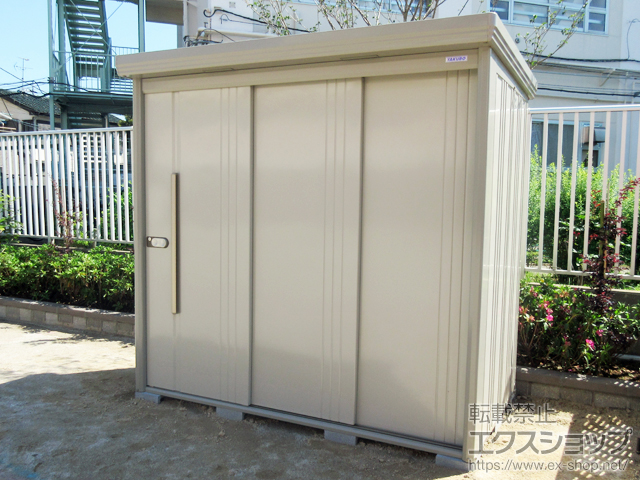 東京都江戸川区のの物置・屋外倉庫 Mr.ストックマンダンディ 一般型 2200×1222×2110 ND-2212-W 施工例